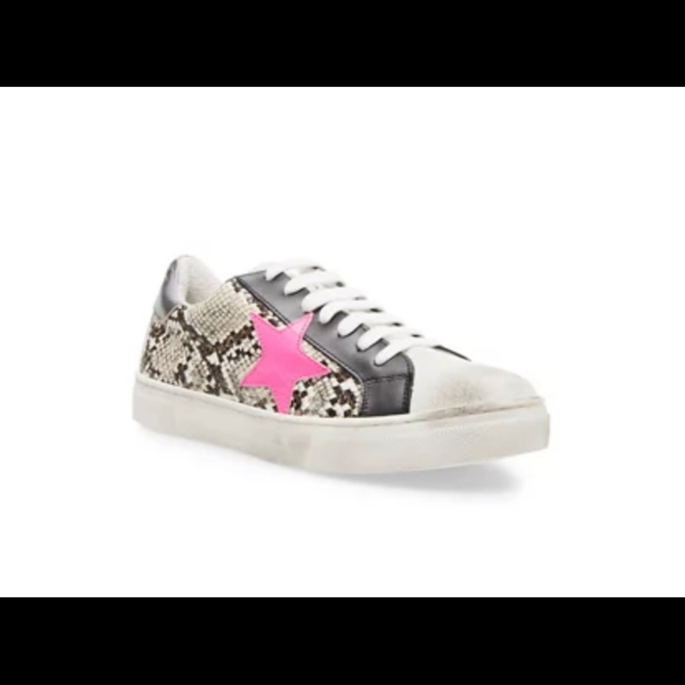 Steve Madden Sneakers